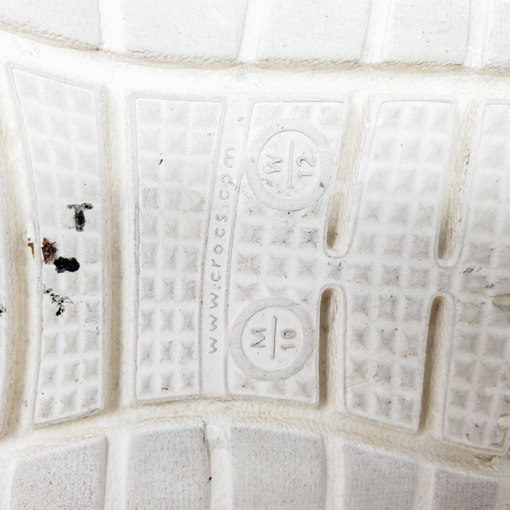 Crocs LiteRide Flip Flop Mens 10 Black Red Lightweight Sandals Shoes - Picture 12 of 13